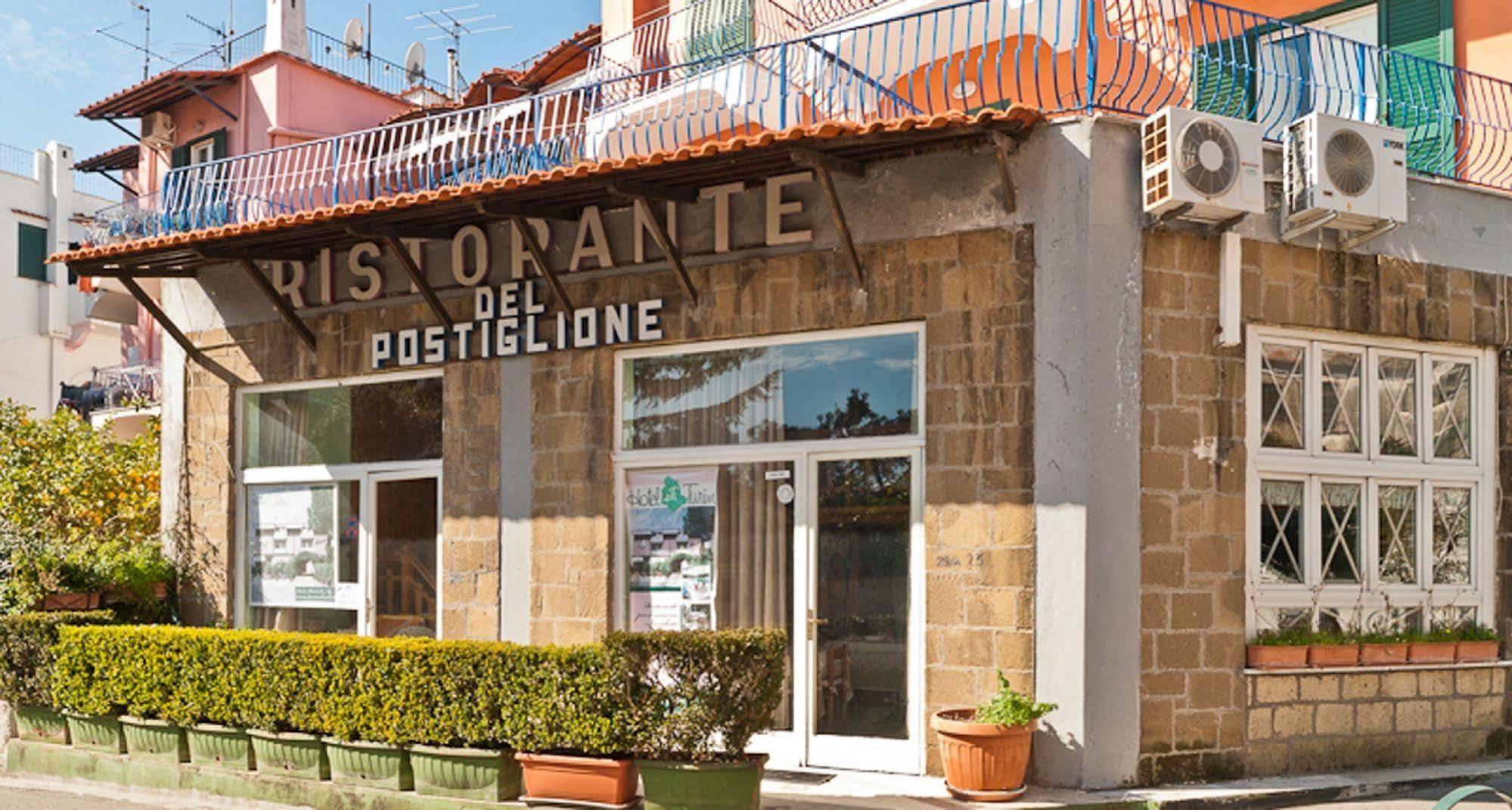 Hotel Del Postiglione Искья Экстерьер фото