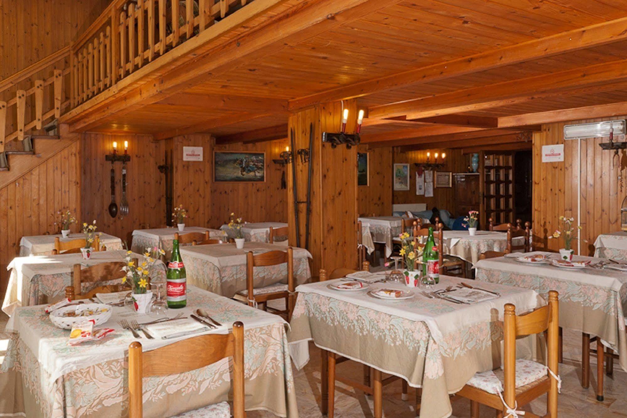 Hotel Del Postiglione Искья Экстерьер фото